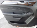 2014 Mercedes-Benz ML 350 BlueTEC 4Matic Door Panel