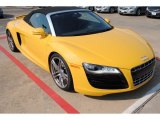 2011 Audi R8 Spyder 5.2 FSI quattro Front 3/4 View