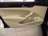2014 Volkswagen Passat TDI SEL Premium Door Panel