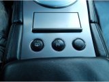 2006 Aston Martin V8 Vantage Coupe Controls