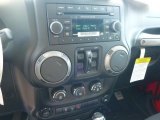 2014 Jeep Wrangler Unlimited Sport 4x4 Controls