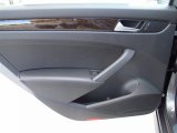 2014 Volkswagen Passat TDI SEL Premium Door Panel