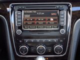 2014 Volkswagen Passat TDI SEL Premium Controls