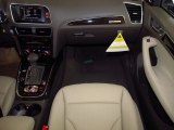 2014 Audi Q5 2.0 TFSI quattro Hybrid Dashboard