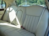 2006 Lincoln Town Car Signature Rear Seat