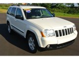 2008 Stone White Jeep Grand Cherokee Laredo 4x4 #85410242