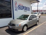 Vapor Silver Metallic Ford Focus in 2008