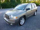 2007 Jeep Compass Sport 4x4 Front 3/4 View