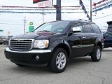 2007 Brilliant Black Crystal Pearl Chrysler Aspen Limited 4WD #8538256