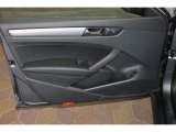 2014 Volkswagen Passat 2.5L SE Door Panel