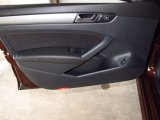 2014 Volkswagen Passat 2.5L SE Door Panel