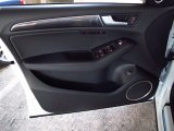 2014 Audi SQ5 Prestige 3.0 TFSI quattro Door Panel