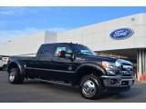 2014 Ford F350 Super Duty Lariat Crew Cab 4x4 Dually Front 3/4 View