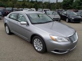 Chrysler 200 2014 Data, Info and Specs