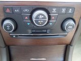2013 Chrysler 300 C Luxury Series Controls