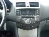 2004 Honda Accord EX Sedan Controls