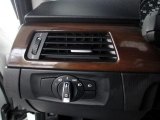 2010 BMW 3 Series 328i Sedan Controls