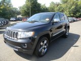 2011 Jeep Grand Cherokee Overland 4x4 Front 3/4 View