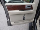 2012 Lincoln Navigator 4x2 Door Panel