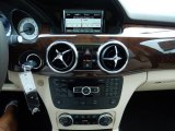 2014 Mercedes-Benz GLK 350 Controls