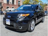 2011 Tuxedo Black Metallic Ford Explorer Limited 4WD #86037158