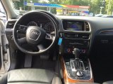 2011 Audi Q5 3.2 quattro Dashboard