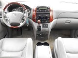 2005 Toyota Sienna XLE Limited AWD Dashboard