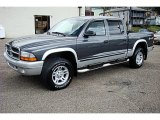 2004 Dodge Dakota SLT Quad Cab 4x4 Front 3/4 View