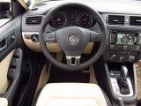 2014 Volkswagen Jetta SEL Sedan Dashboard