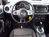 2014 Volkswagen Beetle 2.5L Dashboard
