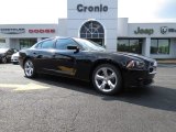 2014 Pitch Black Dodge Charger SXT #86401617