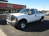 2005 Oxford White Ford F250 Super Duty XL SuperCab 4x4 #86401939