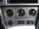 2003 Toyota Matrix XR AWD Controls