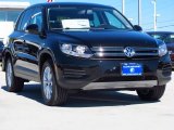 2014 Deep Black Metallic Volkswagen Tiguan SE #86559393