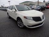 2013 White Platinum Lincoln MKT FWD #86559180
