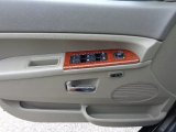 2006 Jeep Grand Cherokee Limited 4x4 Door Panel