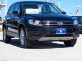 2014 Deep Black Metallic Volkswagen Tiguan SE #86676480