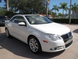 2011 Volkswagen Eos Komfort Front 3/4 View