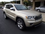 2011 Jeep Grand Cherokee Limited 4x4 Front 3/4 View