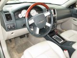 2006 Chrysler 300 Touring AWD Deep Jade/Light Graystone Interior