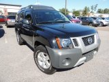 2013 Nissan Xterra S Front 3/4 View