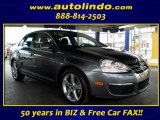 2010 Platinum Grey Metallic Volkswagen Jetta SE Sedan #87056473