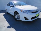 2014 Super White Toyota Camry LE #87057434