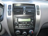 2005 Hyundai Tucson GLS V6 Controls