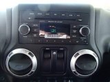 2014 Jeep Wrangler Sahara 4x4 Audio System