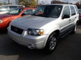 2007 Ford Escape XLT V6 4WD Front 3/4 View