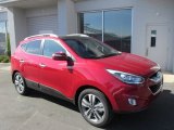 2014 Hyundai Tucson Limited AWD Front 3/4 View