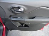 2014 Jeep Cherokee Limited Door Panel