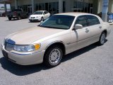 2000 Ivory Parchment Pearl Tri Coat Lincoln Town Car Cartier #8718036
