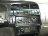 2002 Isuzu Trooper S 4x4 Controls